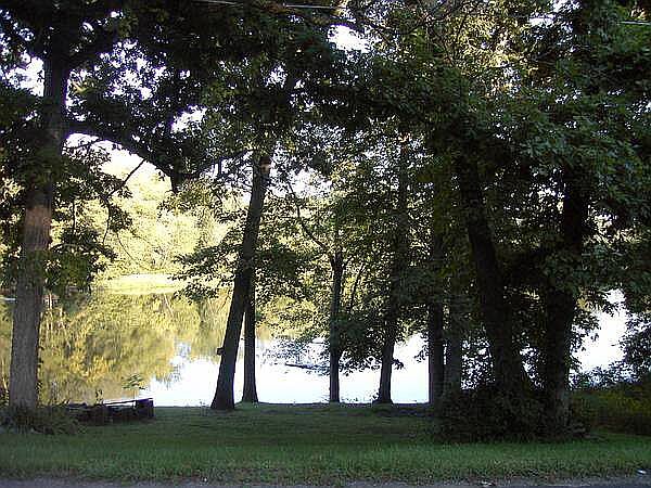 100 x 103 Riverfront lot