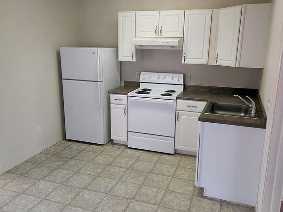 3rd image of 338 W Mountain Ave #A