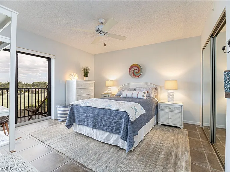 1900 Virginia Ave #503 — Photo 5