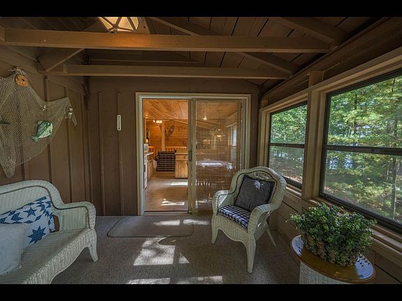 5th image of 7075 Shore Ln N