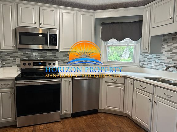 5th image of 162 Whisperwood Ln