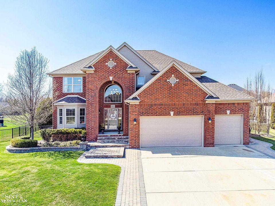 35625 Windridge Dr, New Baltimore, MI 48047 Zillow