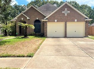 4607 Twin Elm Dr, Fresno, TX 77545