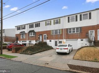 12030 Alberta Dr, Philadelphia, PA 19154