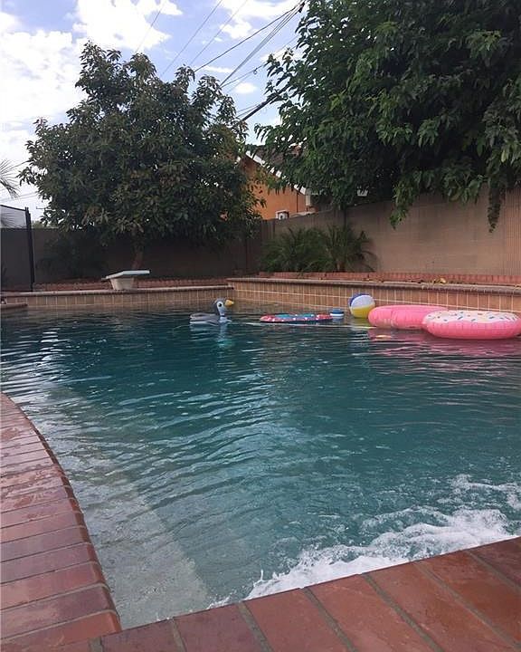 2nd image of 17671 Wrightwood Ln