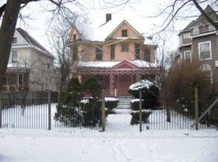 612 N Pine Ave, Chicago, IL