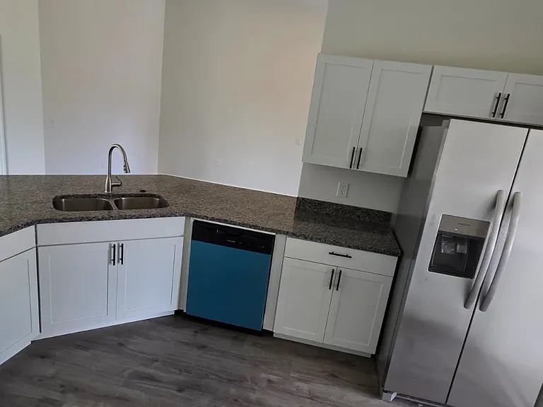 341 Amberjack Ln — Photo 6