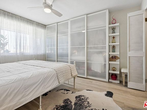 4th image of 1140 Ocean Blvd #310