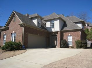 5933 Lake Cyrus Dr, Birmingham, AL 35244