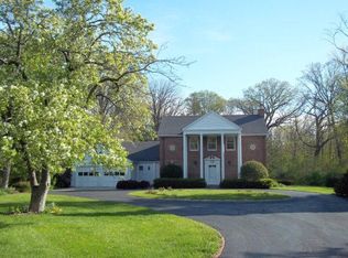 754 W Laramie Ln, Bayside, WI 53217