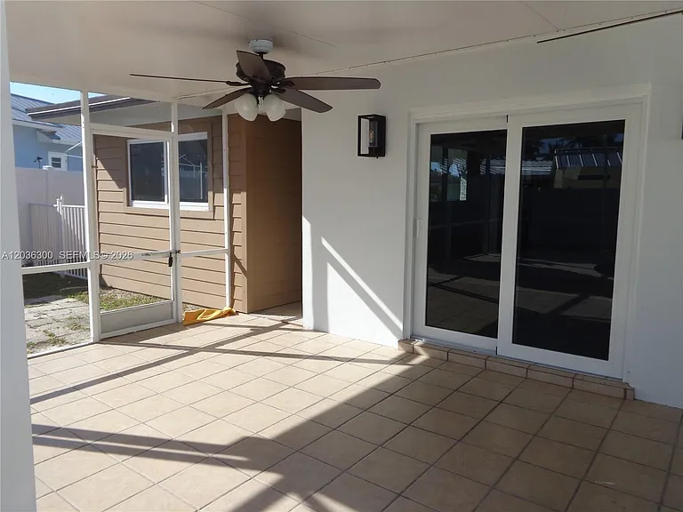 1565 Thumb Point Dr — Photo 62