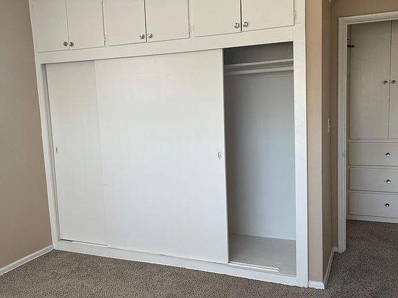 5th image of 3935 Hillcrest Dr #7