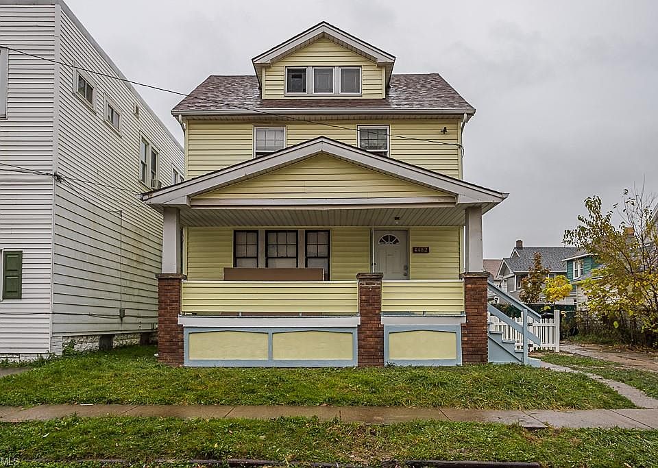 1st image of 4482 W 42nd St