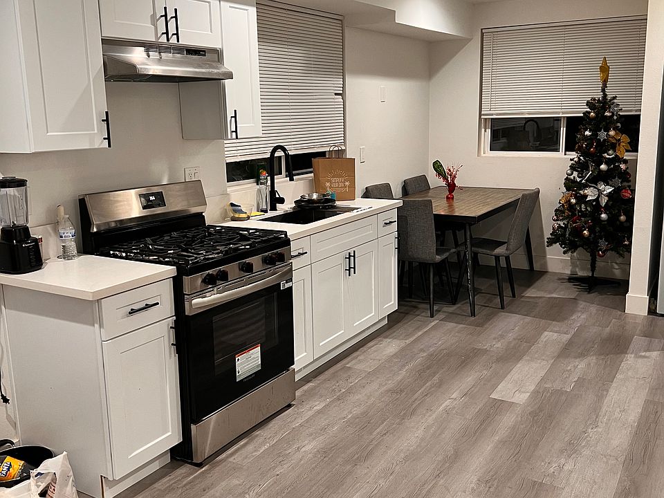 1st image of 3807 Crawford St #1/2