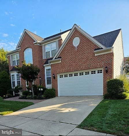 1st image of 605 Lighthouse Landing Ln