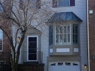 249 Davis Ave SW, Leesburg, VA 20175