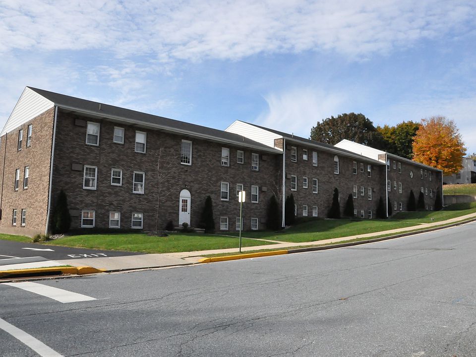 Exterior - Front