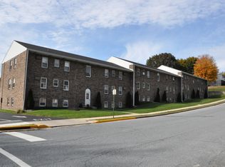 23 Orchard Hills Dr APT F, Boyertown, PA 19512