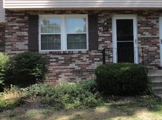 321 Laporte Ct, Cranberry Township, PA 16066