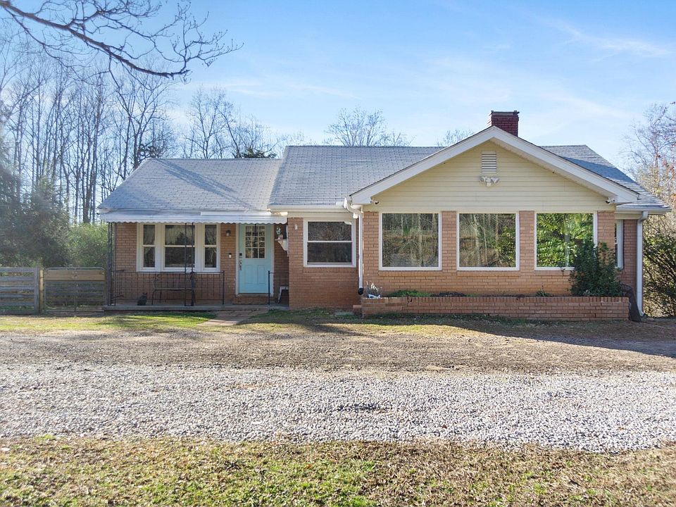 1747 Pumpkintown Hwy, Pickens, SC 29671 Zillow