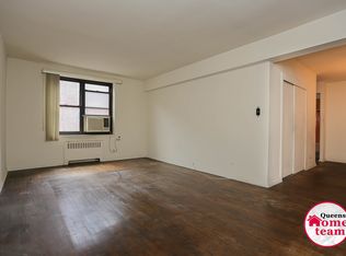 3220 89th St, Flushing, NY 11369