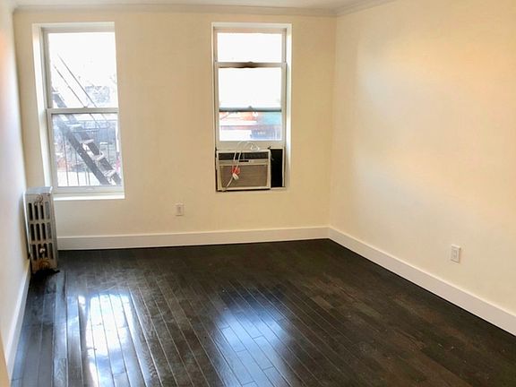 4th image of 114 Perry St #2BB