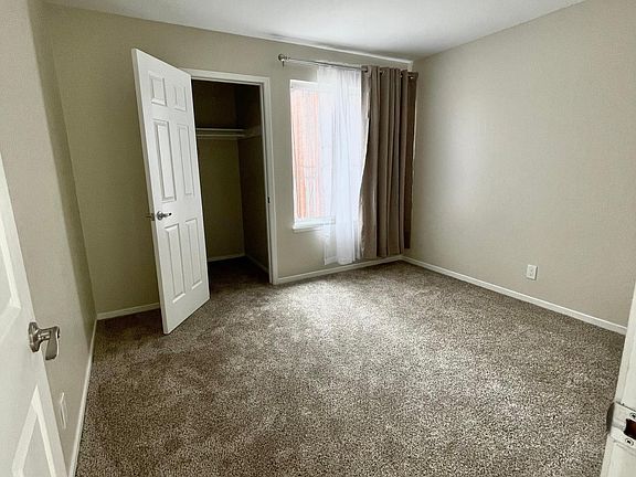 5th image of 444 22nd Ave #4