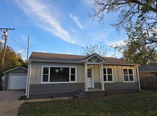 416 W Agnew Ave, Pauls Valley, OK 73075