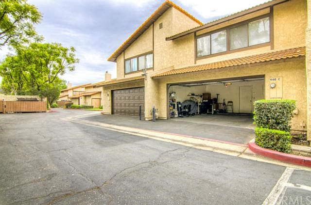 1st image of 940 N Redding Way #27