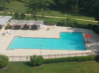6631 Wakefield Dr APT 105, Alexandria, VA 22307