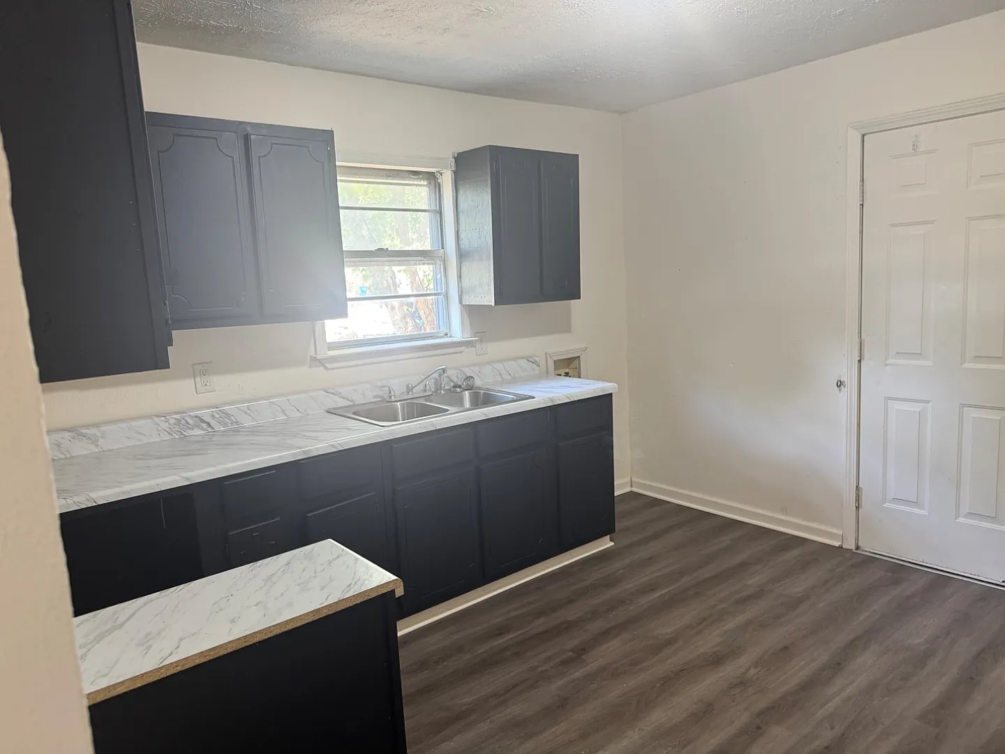 113 Birch St — Photo 2