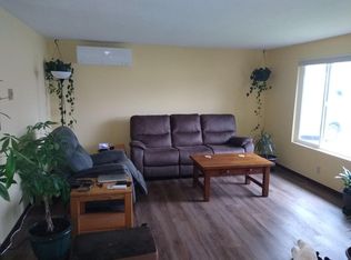 1186 T St, Springfield, OR 97477