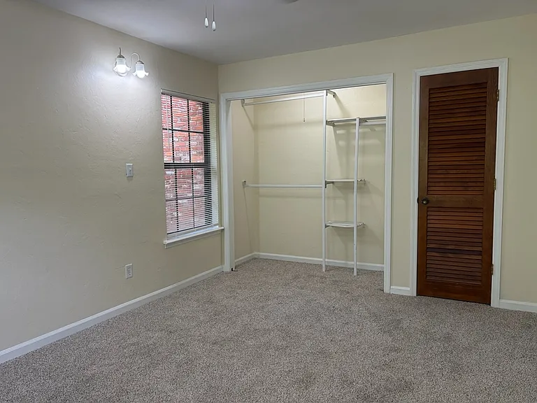 807 Timbers Ct #1 — Photo 6