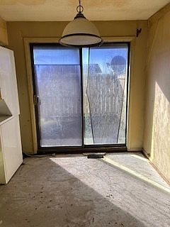 4th image of 2771 Del Prado Dr