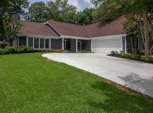 322 Helmsley Dr, Brandon, MS 39047