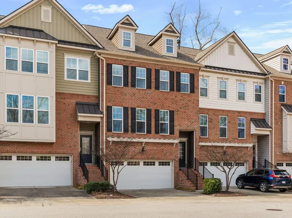 4033 Robious Ct, Cary, NC 27519