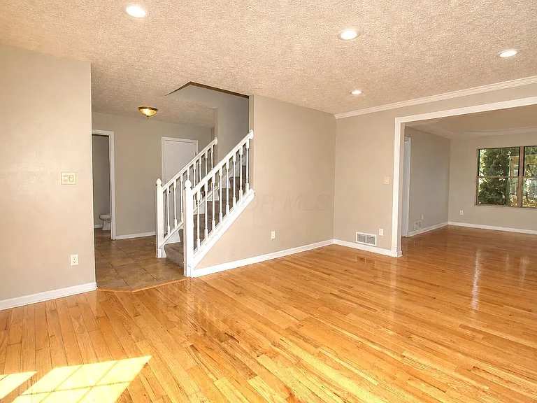 2515 Pressmen Dr — Photo 5