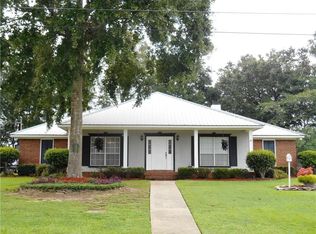 3930 Blakewood Dr, Semmes, AL 36575