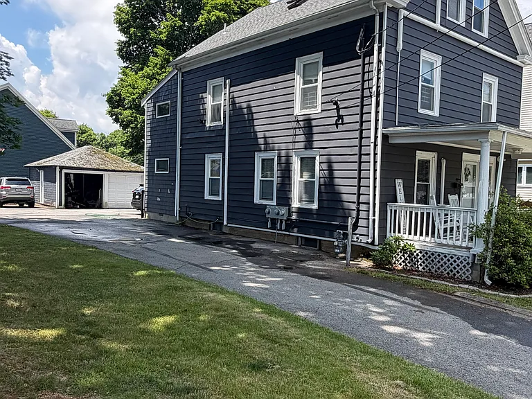 15 Ellsworth Ave — Photo 3
