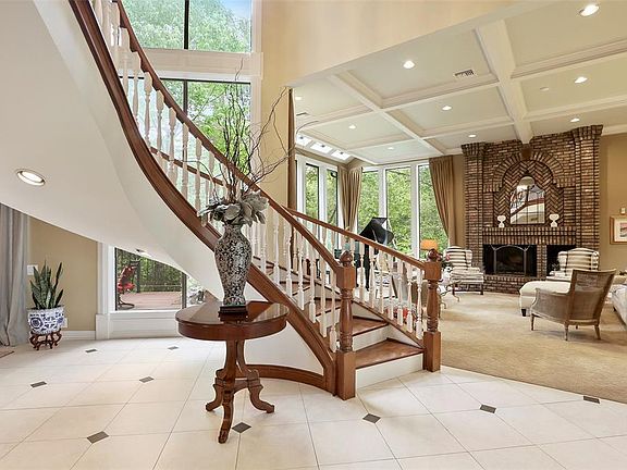 3rd image of 10990 Lakeside Forest Ln