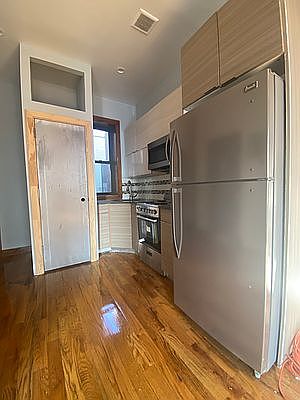 2nd image of 388 E 2nd St #22