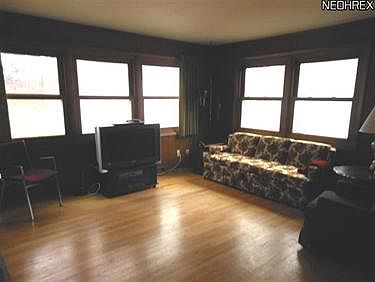 4th image of 4113 W 229th St