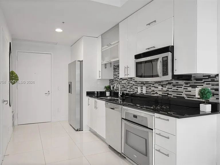 60 SW 13th St #2812 — Photo 10