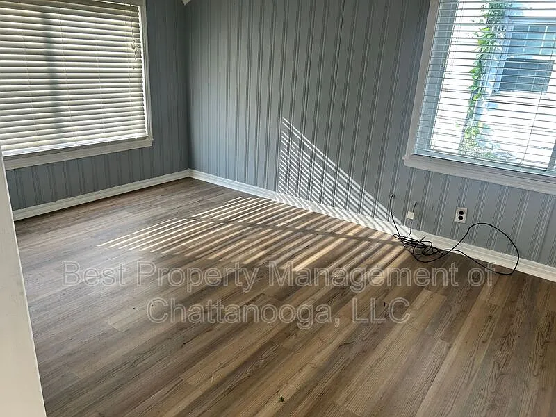 2 bed, 1.0 bath, 957 sqft, $1,425 — Photo 4
