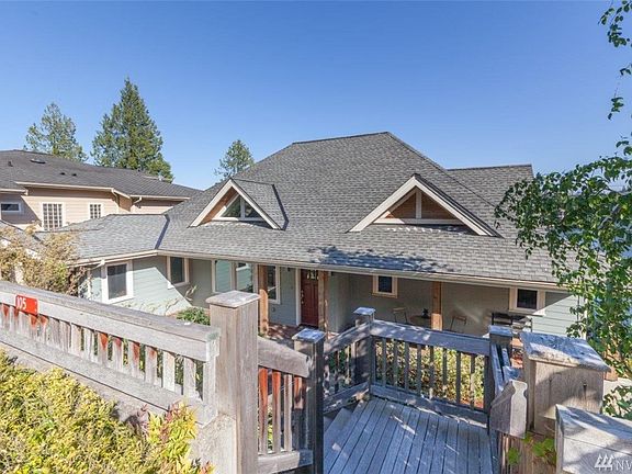 3rd image of 105 Waterhouse Ln