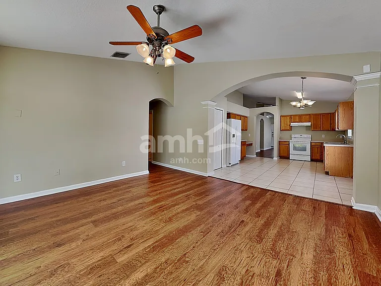 10319 Soaring Eagle Dr — Photo 5