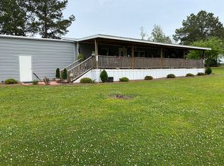 3828 Woodhaven Rd, Pavo, GA 31778