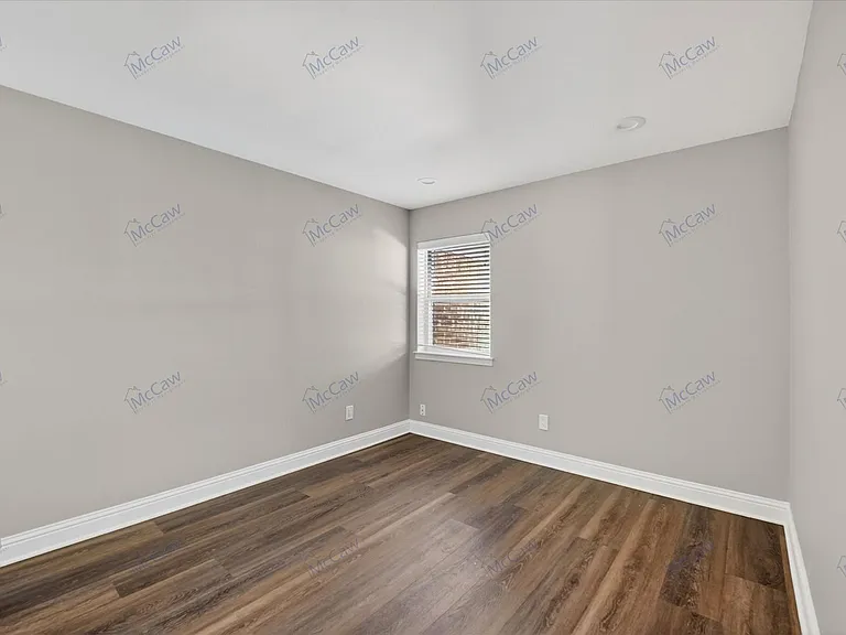 206 N Graves St — Photo 12