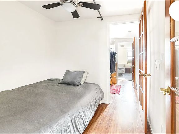 3rd image of 303 E 10th St APT 6
