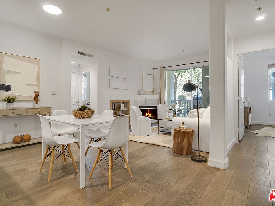 1st image of 12963 Runway Rd APT 121